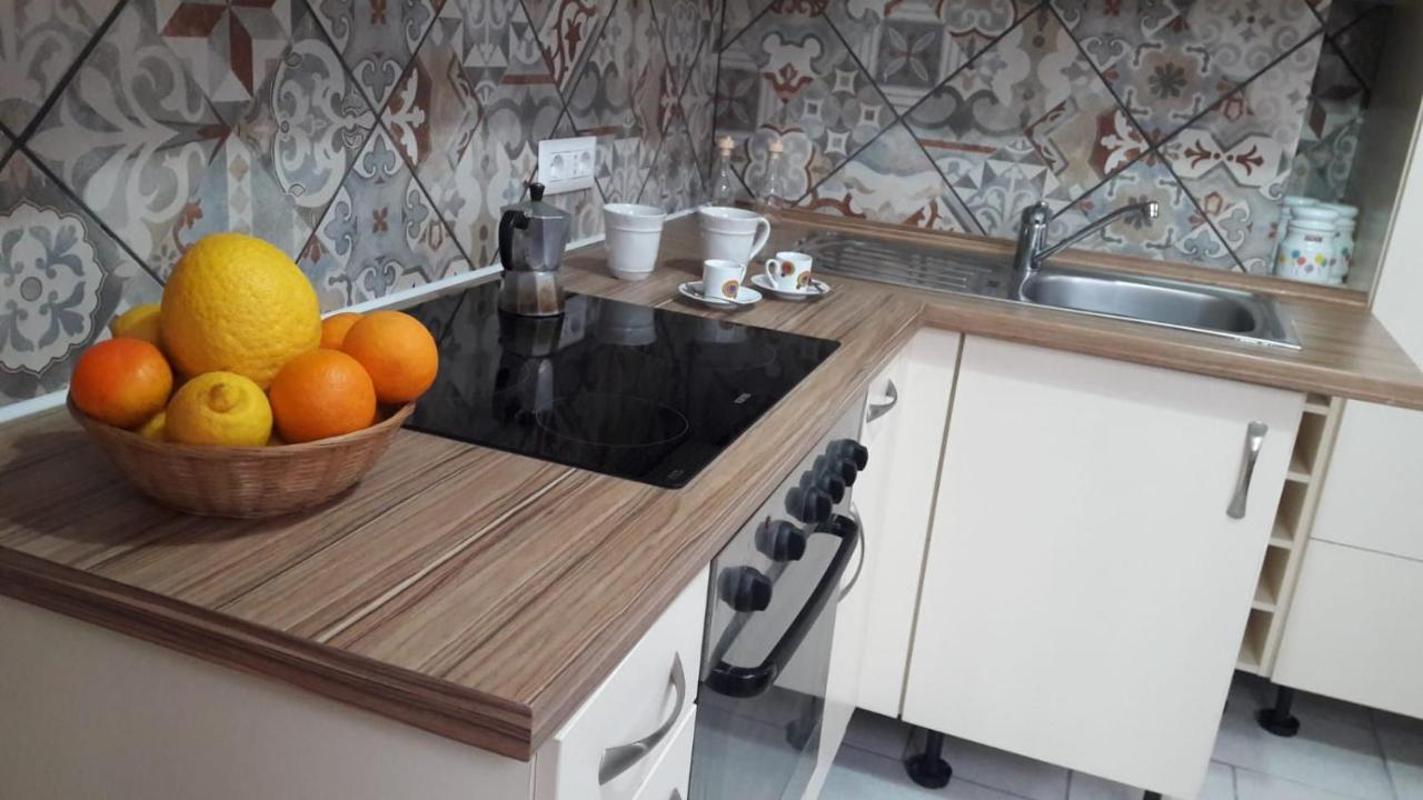 Estia Holidays Apartments - Таормина Экстерьер фото