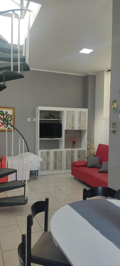 Estia Holidays Apartments - Таормина Экстерьер фото